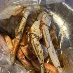 Red Crab Juicy Seafood - Brockton - Snow crab