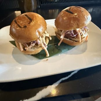 Hugo's Seafood Bar - Crab cake sliders - Seafood Near Me - Dallas, Texas Hugo's Seafood Bar - Crab cake sliders - Seafood Near Me - Dallas, Texas