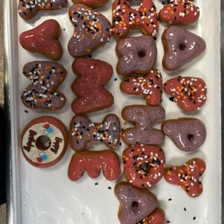 M & M Donuts