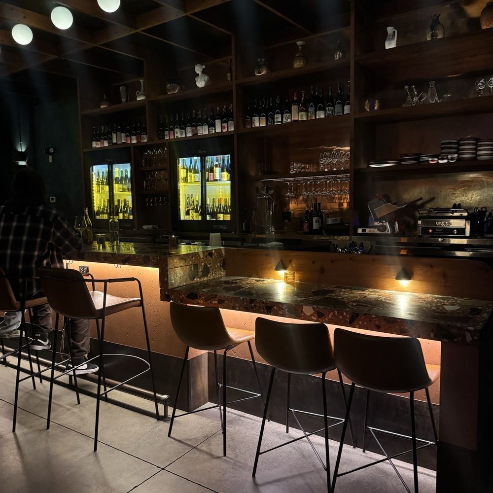Bar Gemini - Interior - Wine Bars Near Me - San Francisco, California
