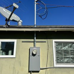All City Electric - 200 amp overhead meter Buena Park