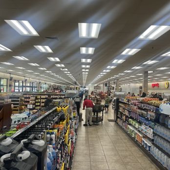 Buc-ee's - Inside of bucees - Gas Stations Near Me - Katy, Texas