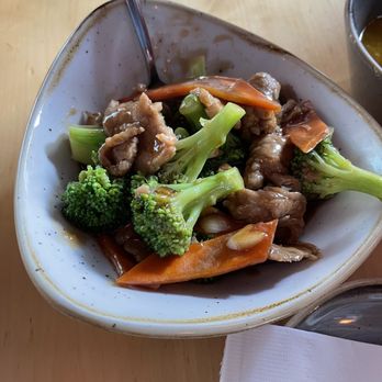 Sumiao Hunan Kitchen - Chinese Near Me - Cambridge, Massachusetts
