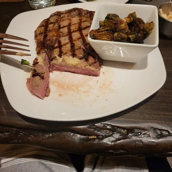 Stonewalls - Steakhouses Near Me - Banner Elk, North Carolina Stonewalls - Steakhouses Near Me - Banner Elk, North Carolina