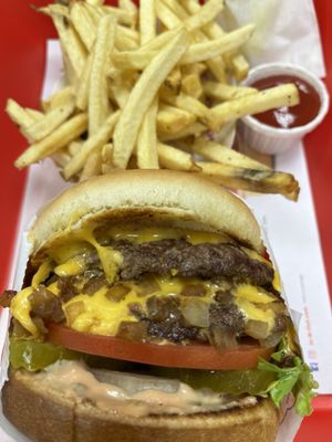 In-N-Out Burger by null