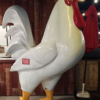 The Crack Shack - Pacific Beach - Rooster statue - Chicken Shop Near Me - San Diego, California The Crack Shack - Pacific Beach - Rooster statue - Chicken Shop Near Me - San Diego, California
