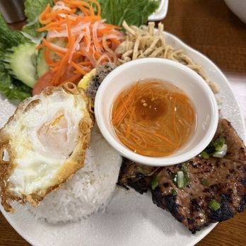 Soup & Sip - Com Tam Dac Biet - Vietnamese Near Me - West Valley City, Utah Soup & Sip - Com Tam Dac Biet - Vietnamese Near Me - West Valley City, Utah