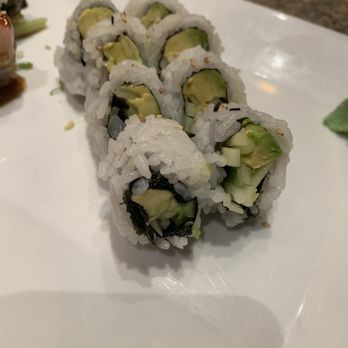Bahn Thai - Avocado and Cucumber Rolls ($4.95) - Thai Near Me - Charlotte, North Carolina