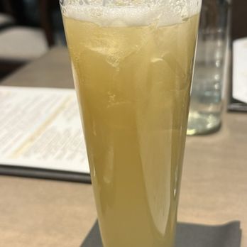 Rhythm On Monroe - Tupelo honey Margarita - American Near Me - Huntsville, Alabama