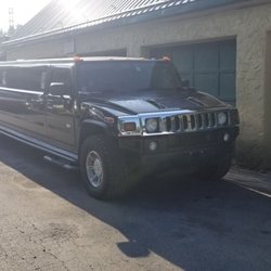 Elegant Arrivals - Number 2 + H2S a black H2 Hummer limousine amazing vehicles Great pricings