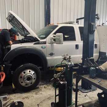 DLS Fleet Services - Doing a turbo replacement - Tires Near Me - Rosenberg, Texas