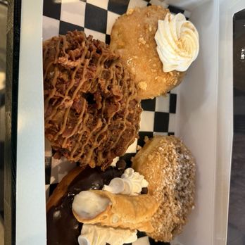 Florida Donut Co - Camille, key lime, maple bacon, pumpkin strudels - Donuts Near Me - Trinity, Florida Florida Donut Co - Camille, key lime, maple bacon, pumpkin strudels - Donuts Near Me - Trinity, Florida