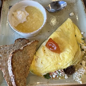 First Watch - Veggie Omelette with goat cheese, grits & whole grain toast - Breakfast & Brunch Near Me - Ft. Myers, Florida