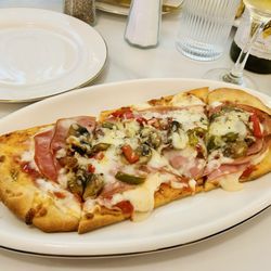 Savoria Melange Bistro - House Special Flatbread