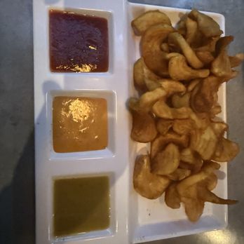 Ithaca Ale House - Pub fries - New American Near Me - Ithaca, New York