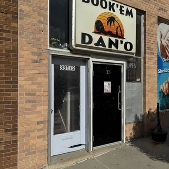 Book-Em Dan O Go-Go - Strip Clubs Near Me - Denison, Iowa