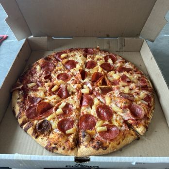 Pizzava - Pizza Near Me - Sparks, Nevada