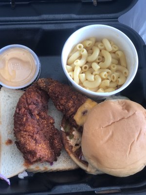 Dave's Hot Chicken by null