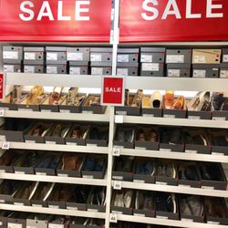 Ecco Outlet Sawgrass - Clearance in the back