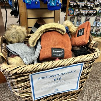 Canyon Lodge - Mammoth shop - Ski Resorts Near Me - Mammoth Lakes, California