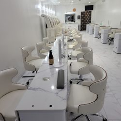 Gorgeous Nails and Spa - Luxurious updates!