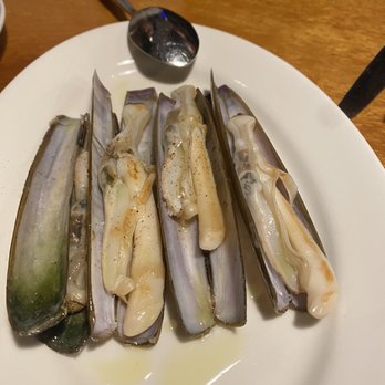 Cañete - Fresh Galecian razor clams - Tapas/Small Plates Near Me - Barcelona, B Cañete - Fresh Galecian razor clams - Tapas/Small Plates Near Me - Barcelona, B