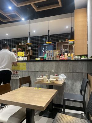 Hey Noodles(Mississauga) by null