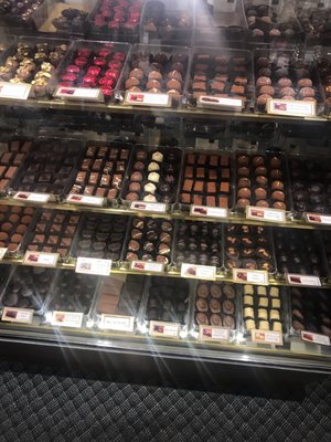 Divine Chocolatier by null