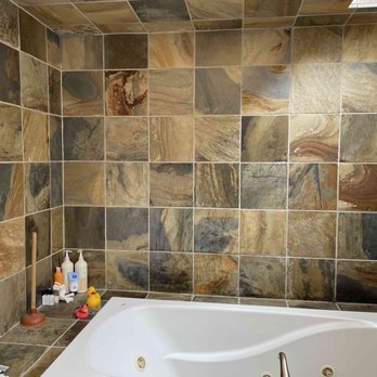 Custom Flooring Designed By Arael - Shower/jacuzzi before 1 - Flooring Near Me Custom Flooring Designed By Arael - Shower/jacuzzi before 1 - Flooring Near Me