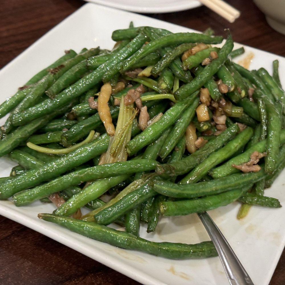 Rongwang Restaurant - Sautéed String Beans - Noodles Near Me - Flushing, New York Rongwang Restaurant - Sautéed String Beans - Noodles Near Me - Flushing, New York