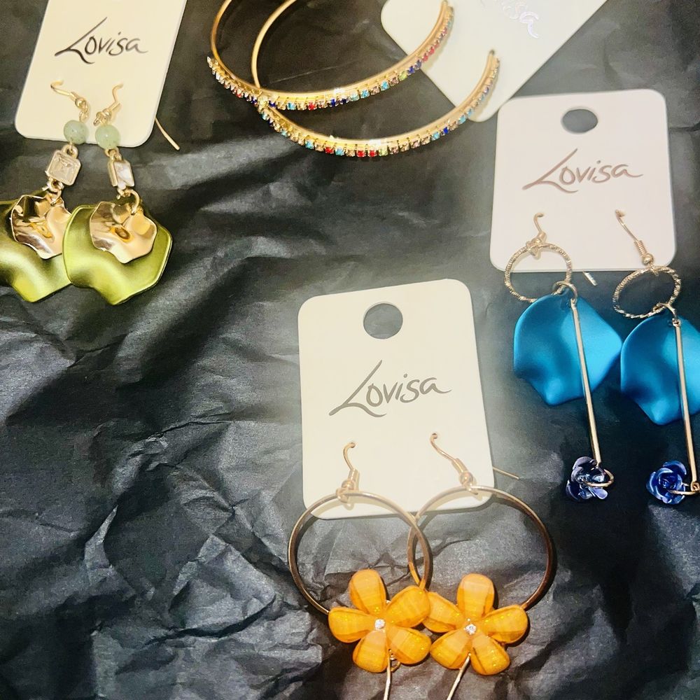 Lovisa - 4 for $20 earrings for my upcoming vacations - Piercing Near Me - Buffalo, New York