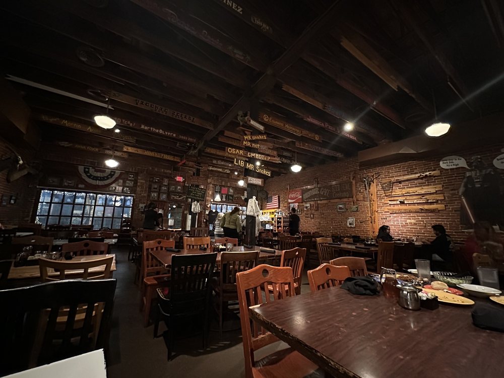 Babe's Chicken Dinner House