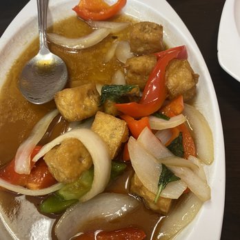 Riverside Thai Kitchen - Spicy Basil leaves - Thai Near Me - Riverside, California