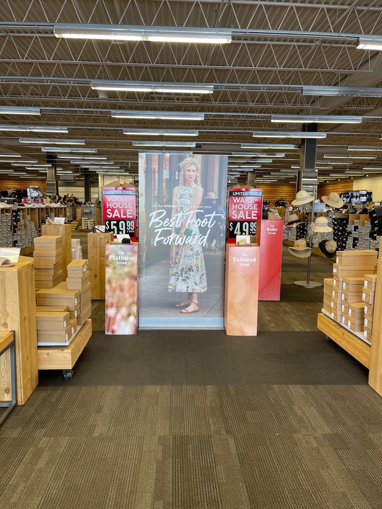 DSW DESIGNER SHOE WAREHOUSE Updated September 2024 18 Photos 6601