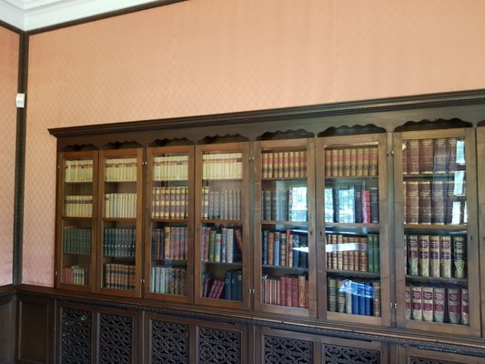 Cecilienhof Palace by null