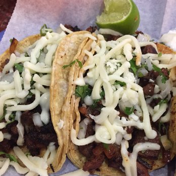 Taco El Jalisciense - Rib eye and al pastor! So flavorful! - Mexican Near Me - Chicago, Illinois Taco El Jalisciense - Rib eye and al pastor! So flavorful! - Mexican Near Me - Chicago, Illinois
