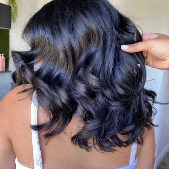 Trapqueen Salon - Hair Salons Near Me - San Diego, California Trapqueen Salon - Hair Salons Near Me - San Diego, California