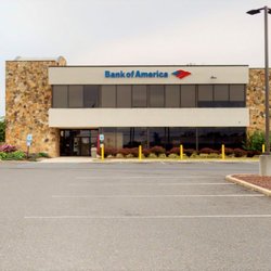 Bank of America Financial Center - Storefront