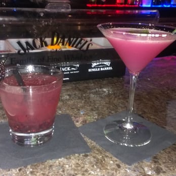Bar Bistro - Darkness and Coolberry - Cocktail Bars Near Me - Tacoma, Washington
