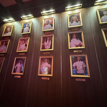 Hell's Kitchen - Wall of HK winners - Cocktail Bars Near Me - Funner, California