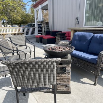 Redhead Bay Cafe - Outdoor waiting area 4/2022 - New American Near Me - Virginia Beach, Virginia Redhead Bay Cafe - Outdoor waiting area 4/2022 - New American Near Me - Virginia Beach, Virginia