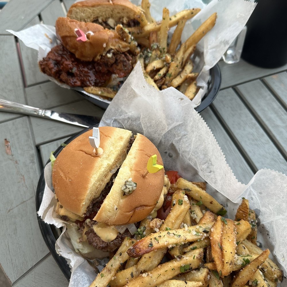 Sally O's - Highlandtown Smash Burger and NOT Nashville Hot Chicken Sandwich with Truffle Fries - Bars Near Me - Baltimore, Maryland Sally O's - Highlandtown Smash Burger and NOT Nashville Hot Chicken Sandwich with Truffle Fries - Bars Near Me - Baltimore, Maryland