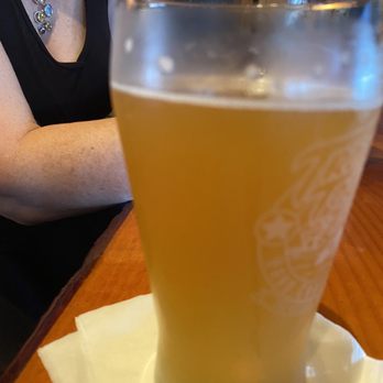 Yanni's Too Restaurant - Blue moon - American Near Me - Coeymans, New York Yanni's Too Restaurant - Blue moon - American Near Me - Coeymans, New York
