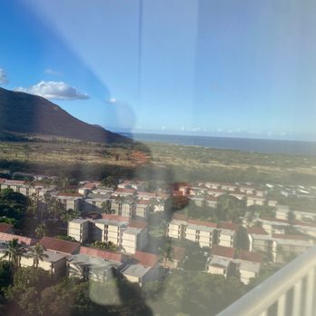 Makaha Valley Towers - Apartments Near Me - Waianae, Hawaii
