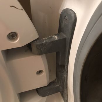 Meadowridge Apartments - Mold in washer. Very bad smell. - Apartments Near Me - Pewaukee, Wisconsin Meadowridge Apartments - Mold in washer. Very bad smell. - Apartments Near Me - Pewaukee, Wisconsin