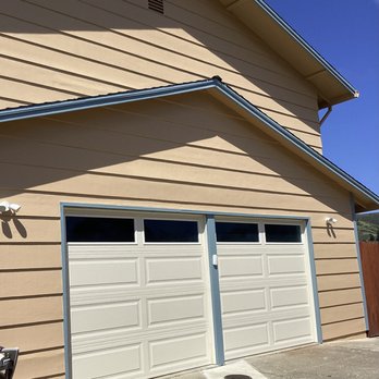 James A Pugliese Painting - Painters Near Me - Pacifica, California