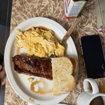 Celia's Garden Café - Steak and Eggs - Breakfast & Brunch Near Me - Los Osos, California Celia's Garden Café - Steak and Eggs - Breakfast & Brunch Near Me - Los Osos, California