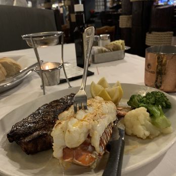 Dover Straits - Seafood Near Me - Mundelein, Illinois