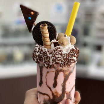 Marble Slab Creamery - Majestic shake - Ice Cream & Frozen Yogurt Near Me - Rosenberg, Texas