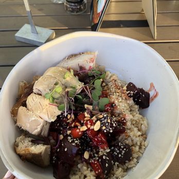 Lake Park Diner - Kung pao beet bowl with rotisserie chicken - New American Near Me - Naples, Florida